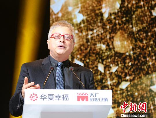 8ںӱʡSοhӰҕС(zhn)bϵӰƬˡMichael Uslan^bcЇĹ z